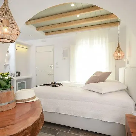 Island Escape Plaka (Naxos)